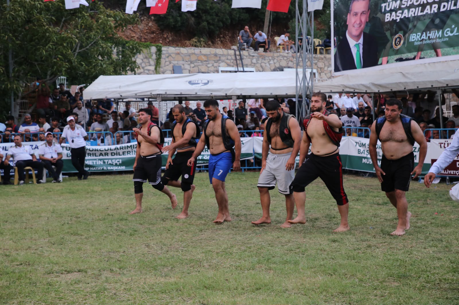 BELEN’DE 15. YAYLA ŞENLİĞİ KAPSAMINDA ABA GÜREŞLERİ DÜZENLENDİ