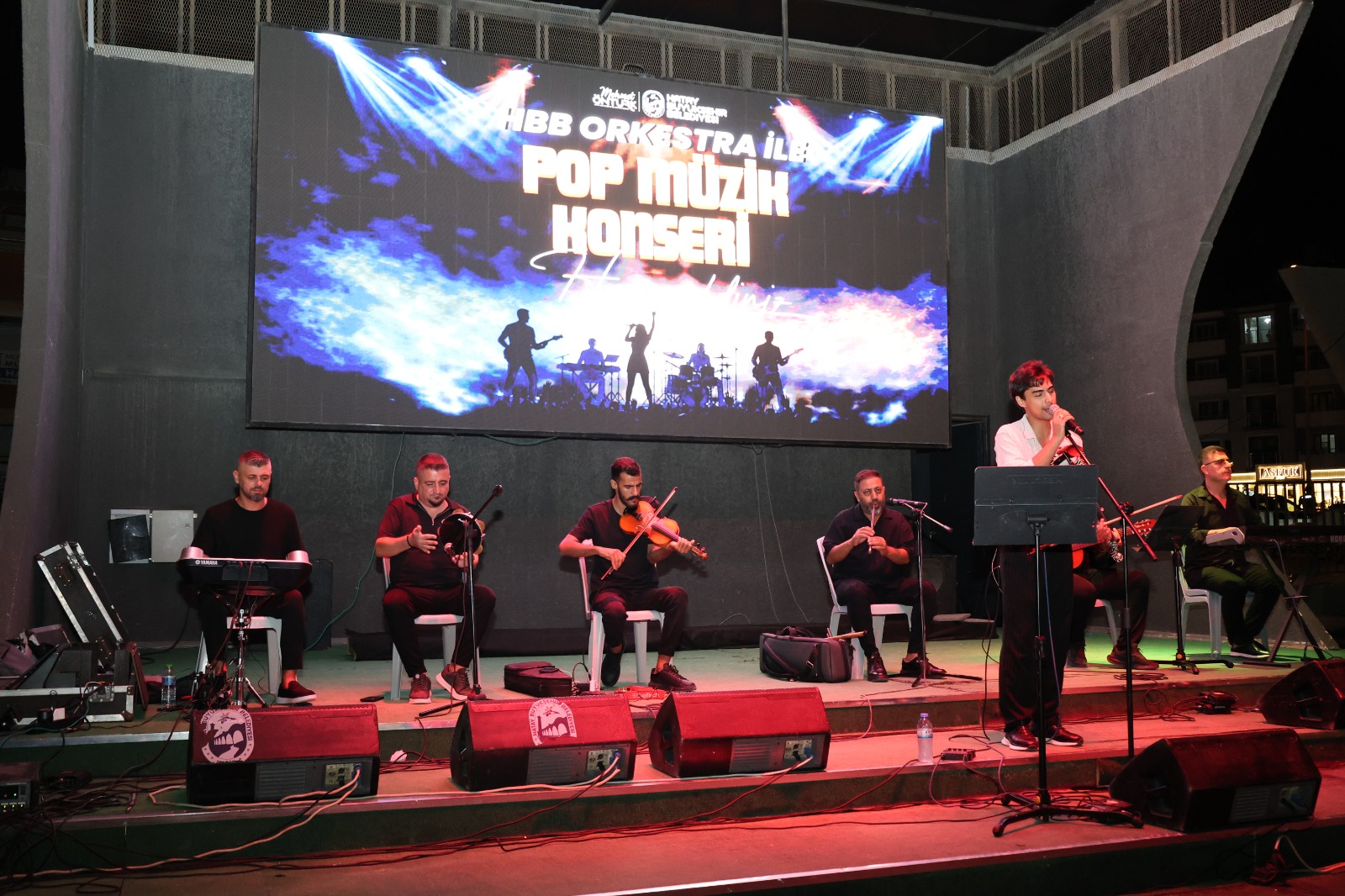 HBB ORKESTRASI’NDAN MÜZİKSEVERLERE UNUTULMAZ AKŞAM 