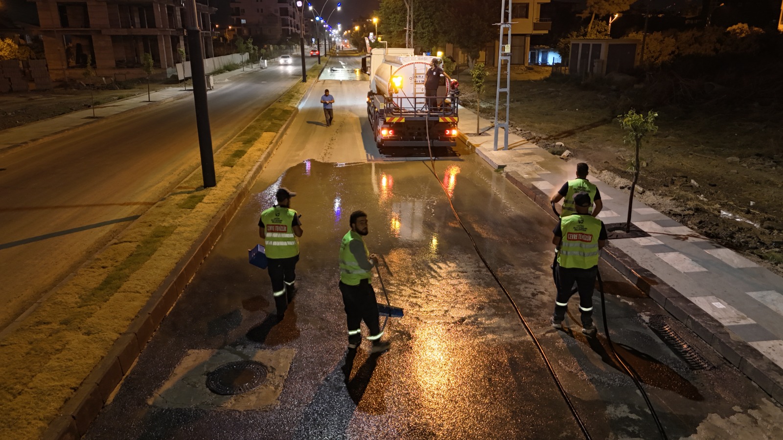 KARAAĞAÇ UĞUR MUMCU CADDESİ, PRESTİJ CADDE PROJESİYLE MODERN GÖRÜNÜME KAVUŞTU
