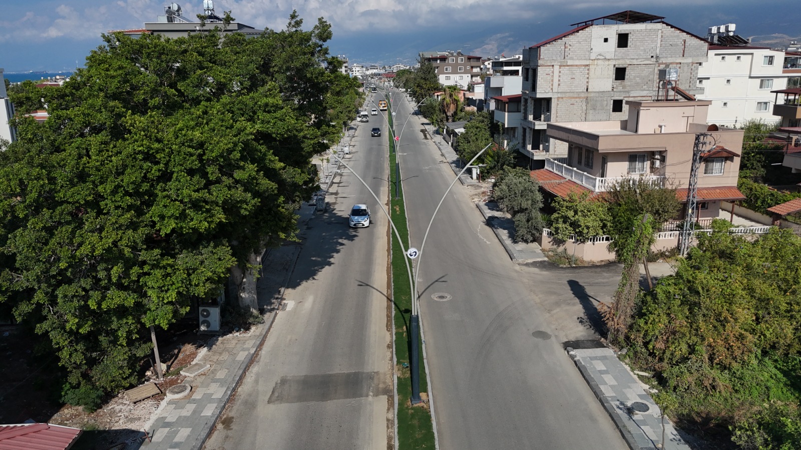 KARAAĞAÇ UĞUR MUMCU CADDESİ, PRESTİJ CADDE PROJESİYLE MODERN GÖRÜNÜME KAVUŞTU