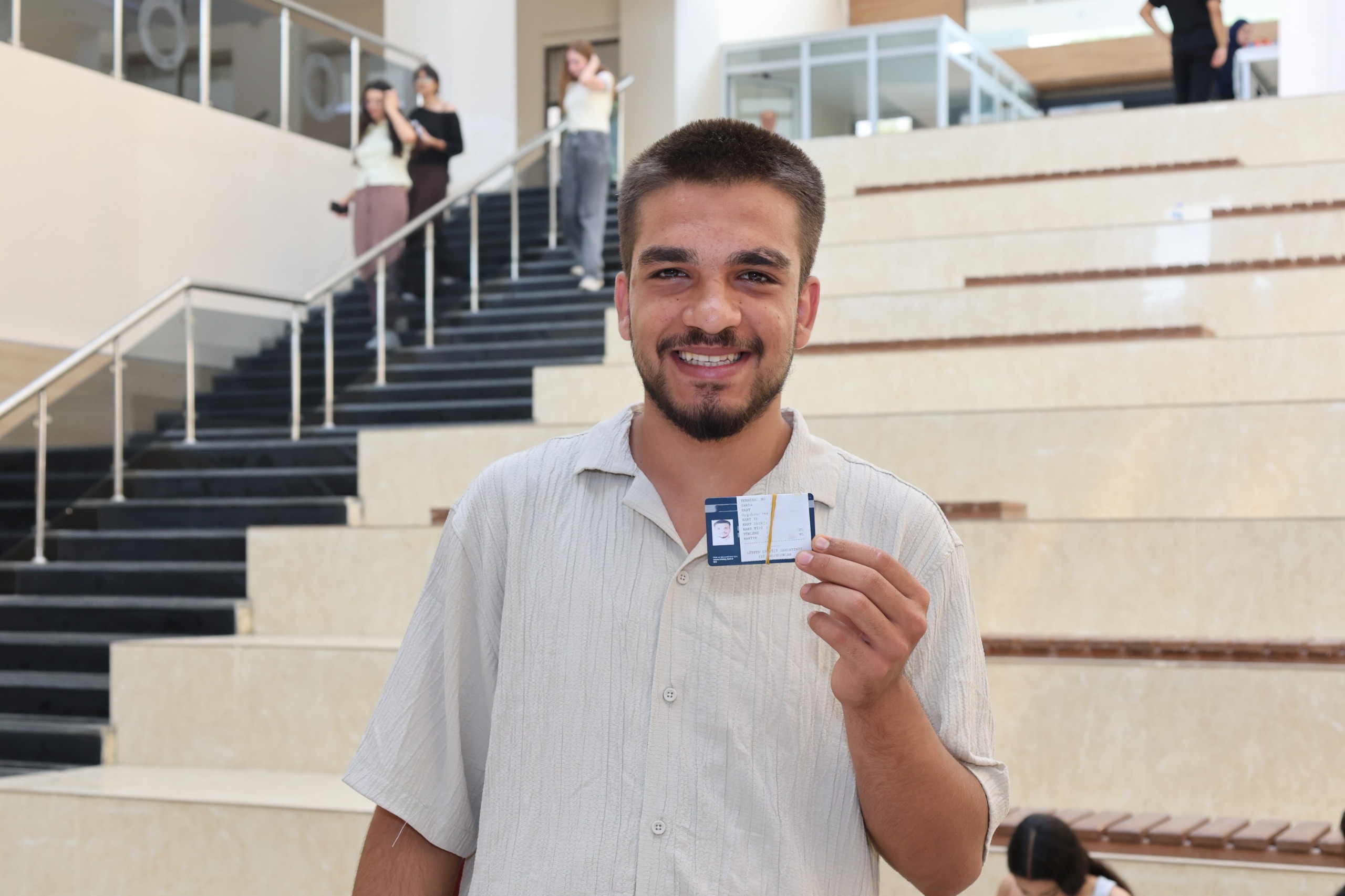 HBB’DEN ÜNİVERSİTE ÖĞRENCİLERİNE HATAY KART KOLAYLIĞI