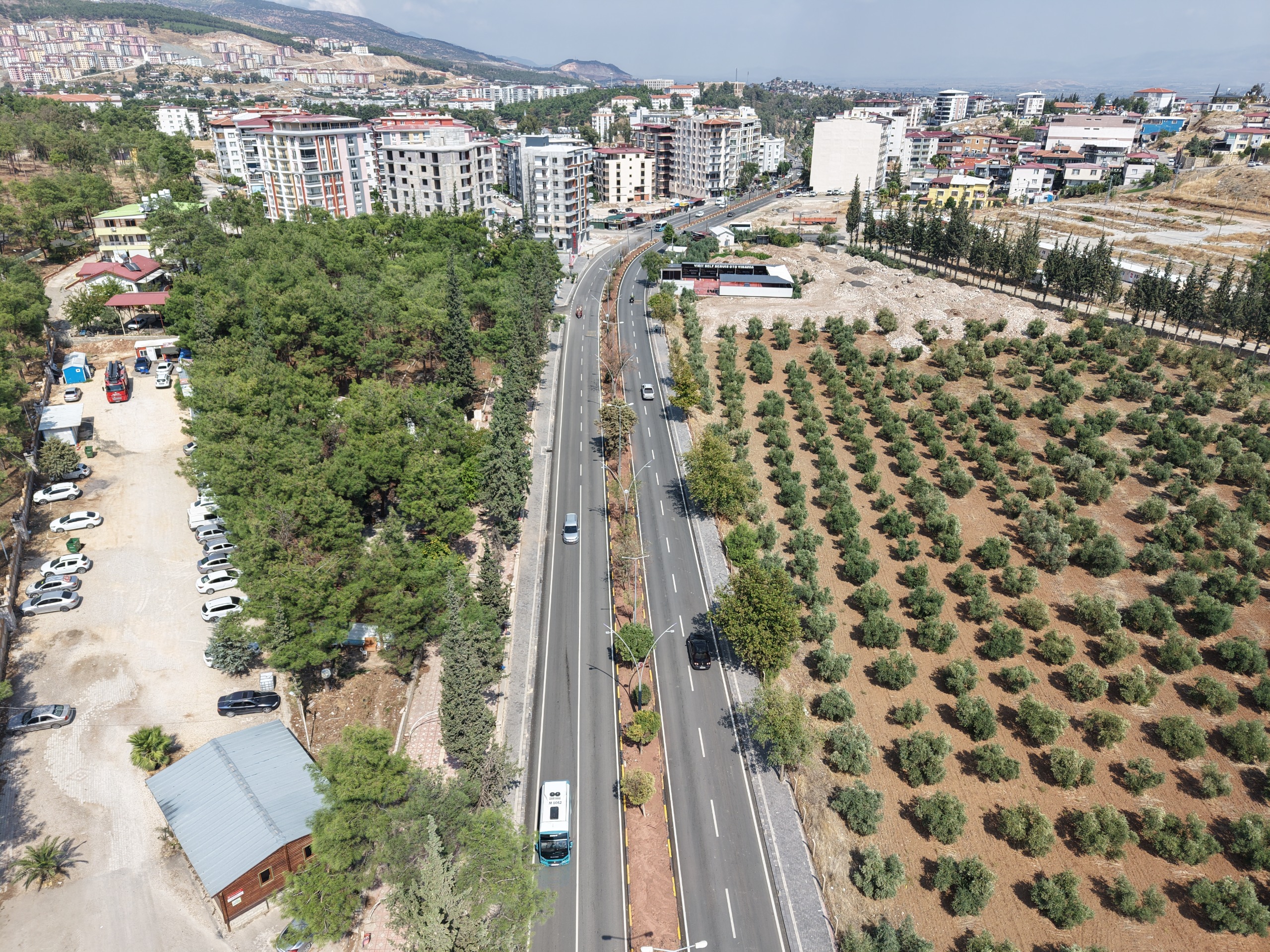 KIRIKHAN’DA ULAŞIM ALTYAPISINA HBB ELİ DEĞDİ