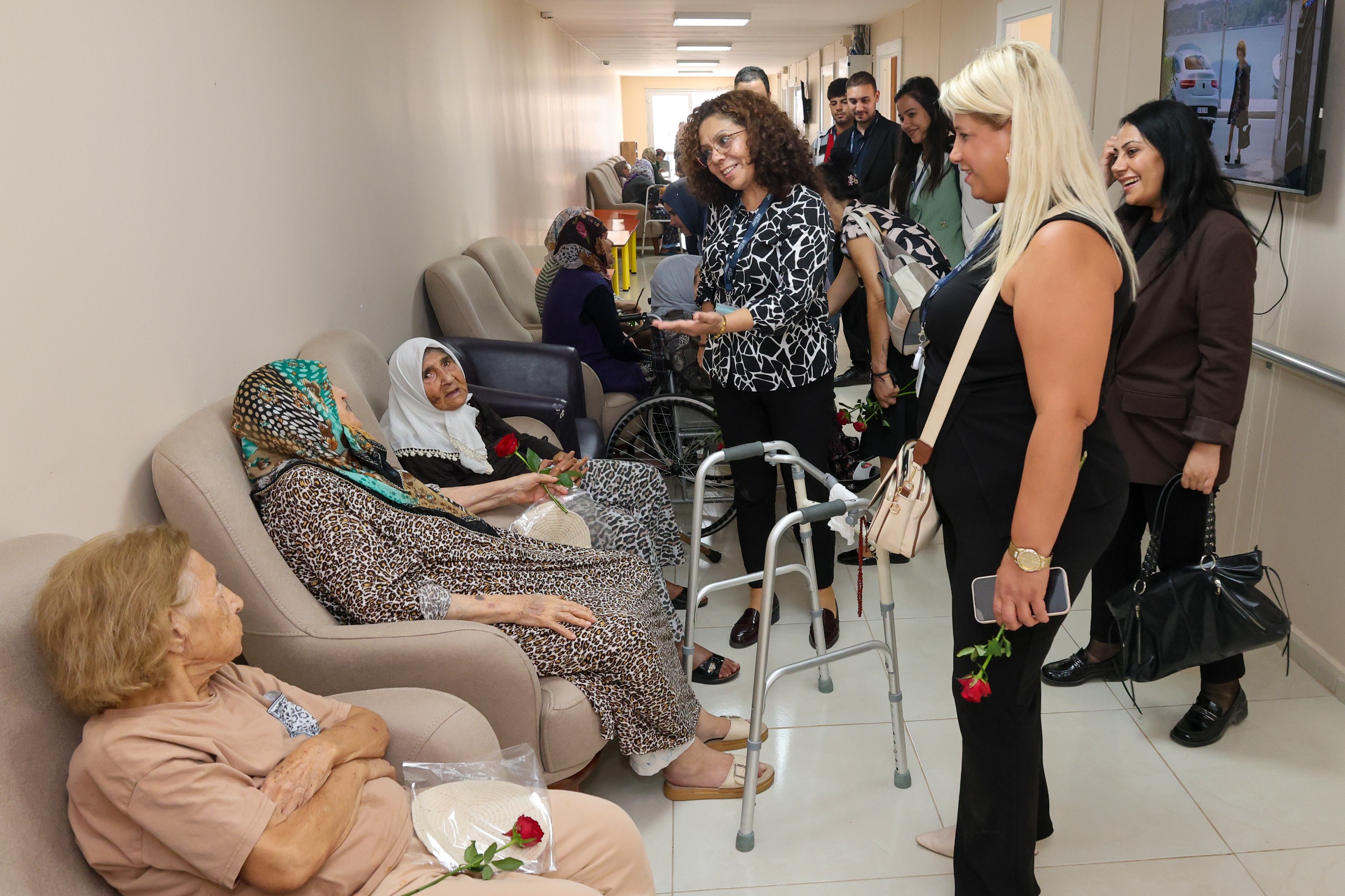 HBB’DEN YAŞLILARA VEFA ZİYARETİ