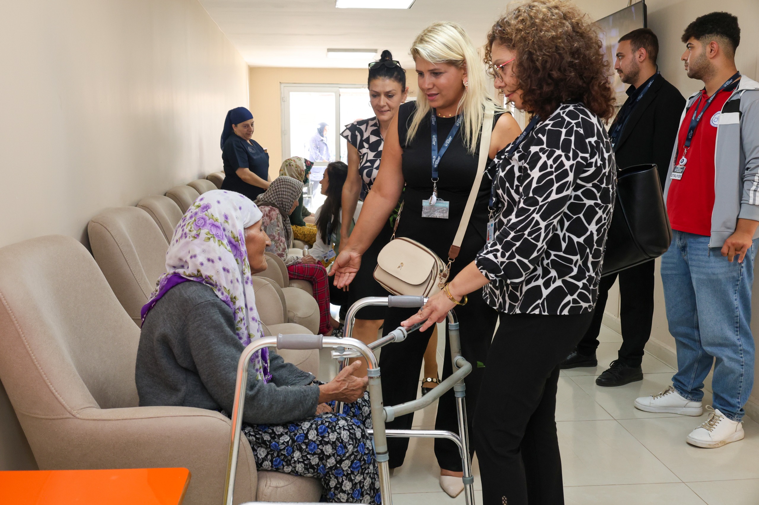 HBB’DEN YAŞLILARA VEFA ZİYARETİ