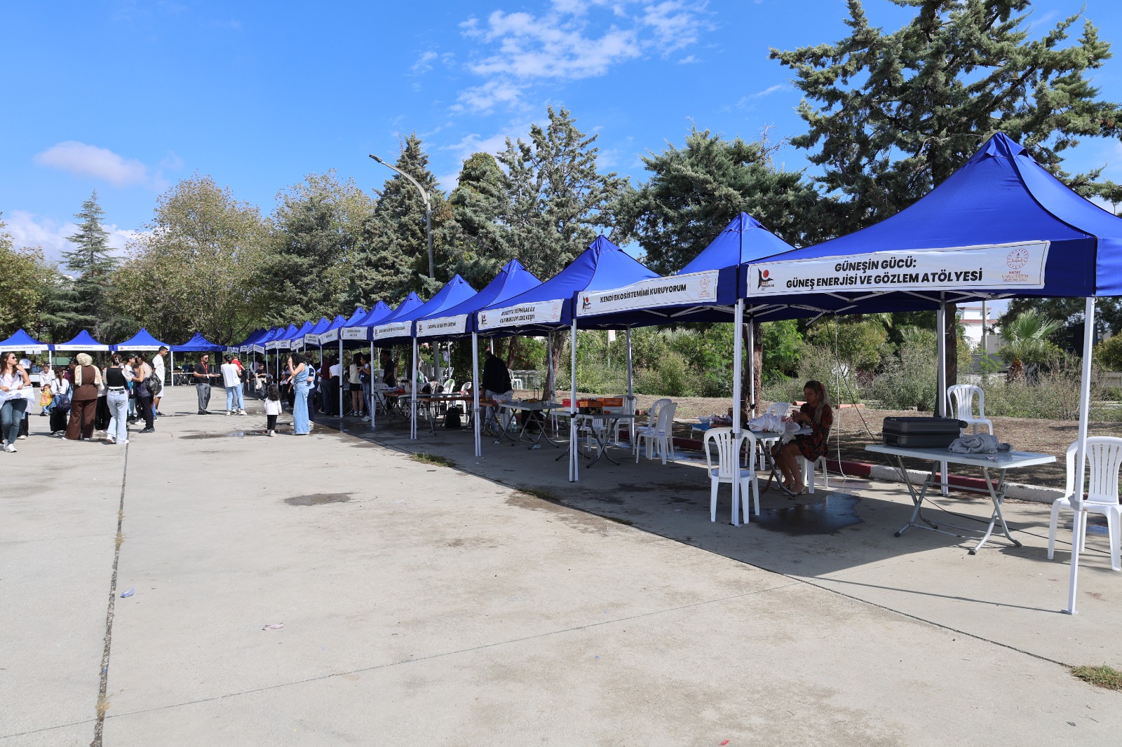 ÖĞRENCİLER BİLİM ŞENLİĞİNDE BULUŞTU