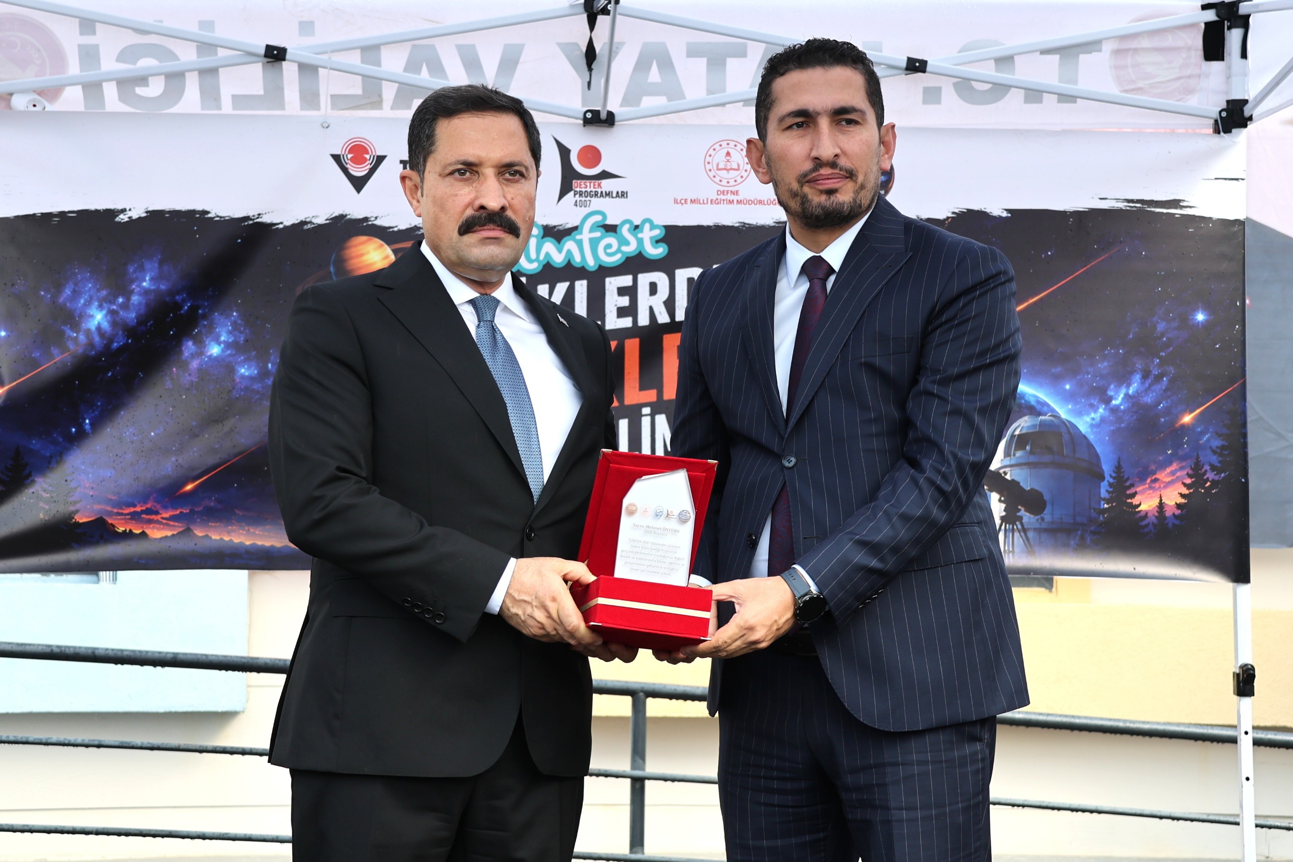 TÜBİTAK 4007 KÖKLERDEN GÖKLERE DEFNE BİLİM ŞENLİĞİ DEFNE’DE BAŞLADI