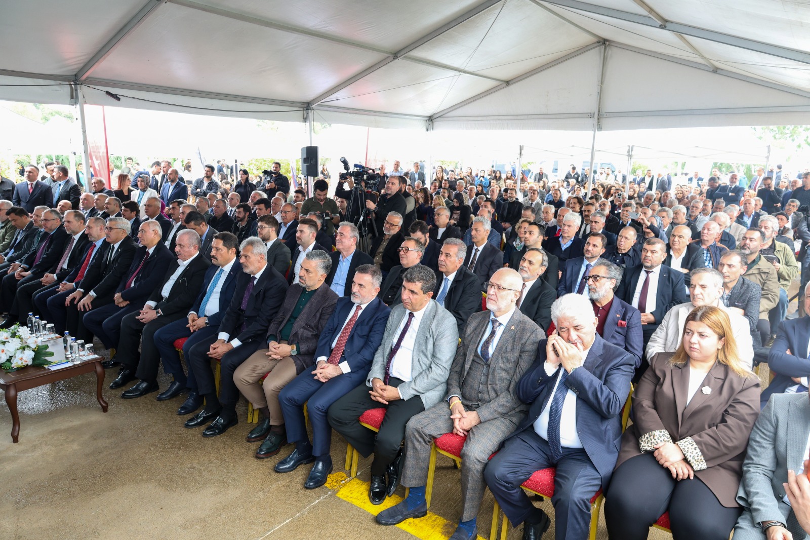 MEVLÂNA İDRİS KIZ ÖĞRENCİ YURDU KIRIKHAN’DA TÖRENLE HİZMETE AÇILDI