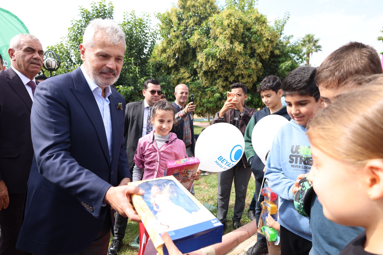 10. ALTINÖZÜ ZEYTİN, ZEYTİNYAĞI VE GASTRONOMİ FESTİVALİ BAŞLADI
