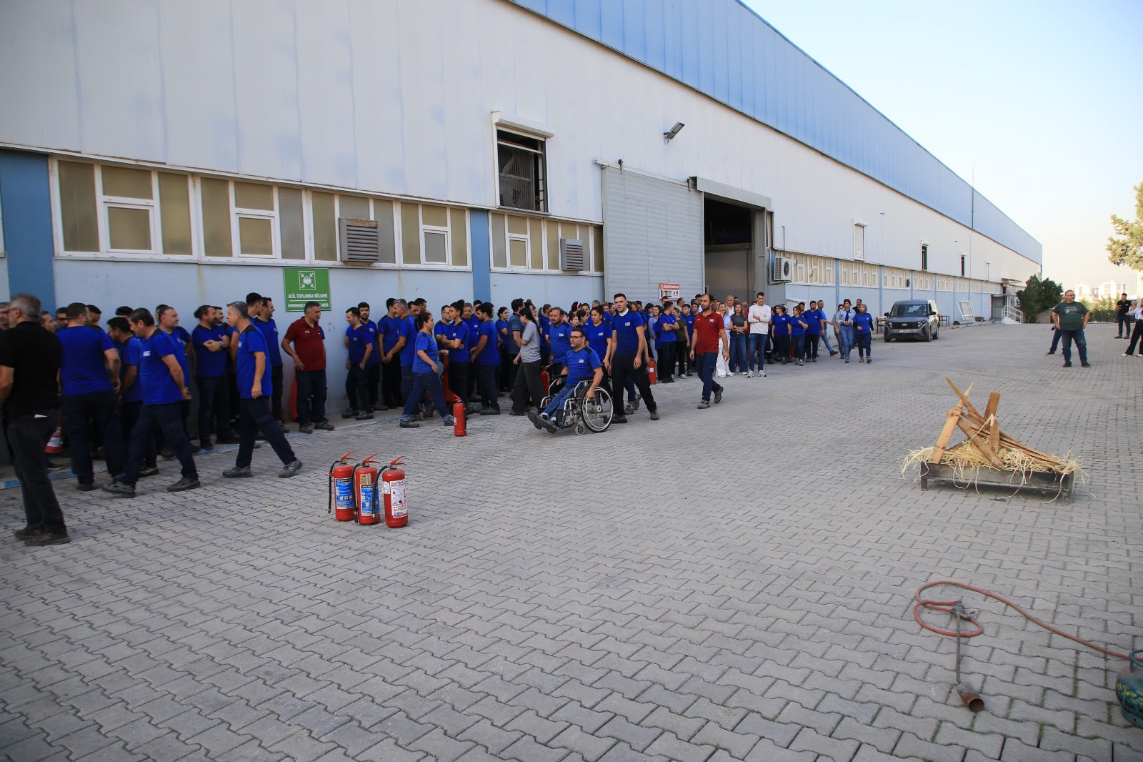 HBB, EĞİTİM VE TATBİKATLARLA YANGIN BİLİNCİ OLUŞTURUYOR