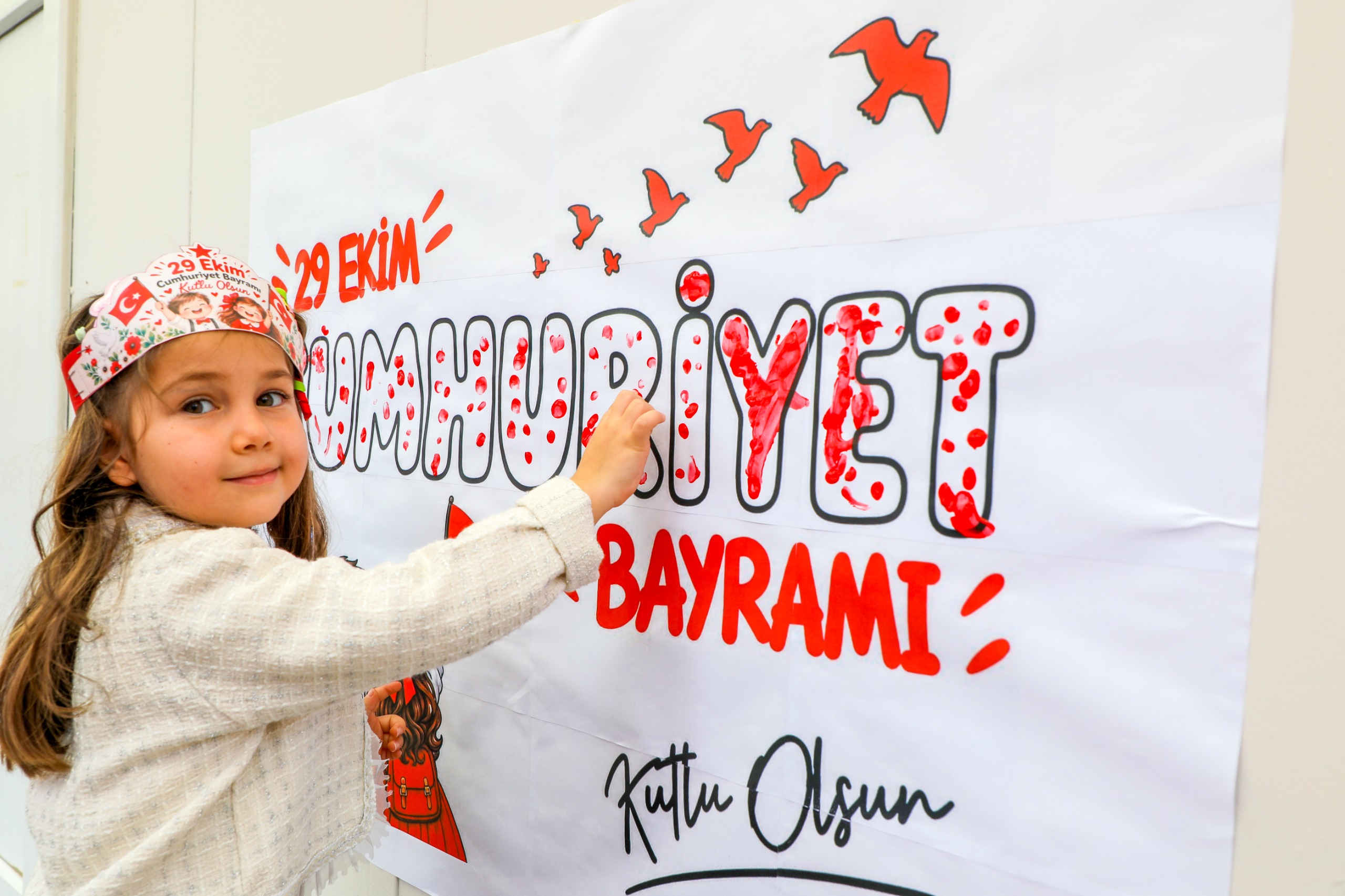 HBB KREŞLERİNDE CUMHURİYET BAYRAMI COŞKUYLA KUTLANDI