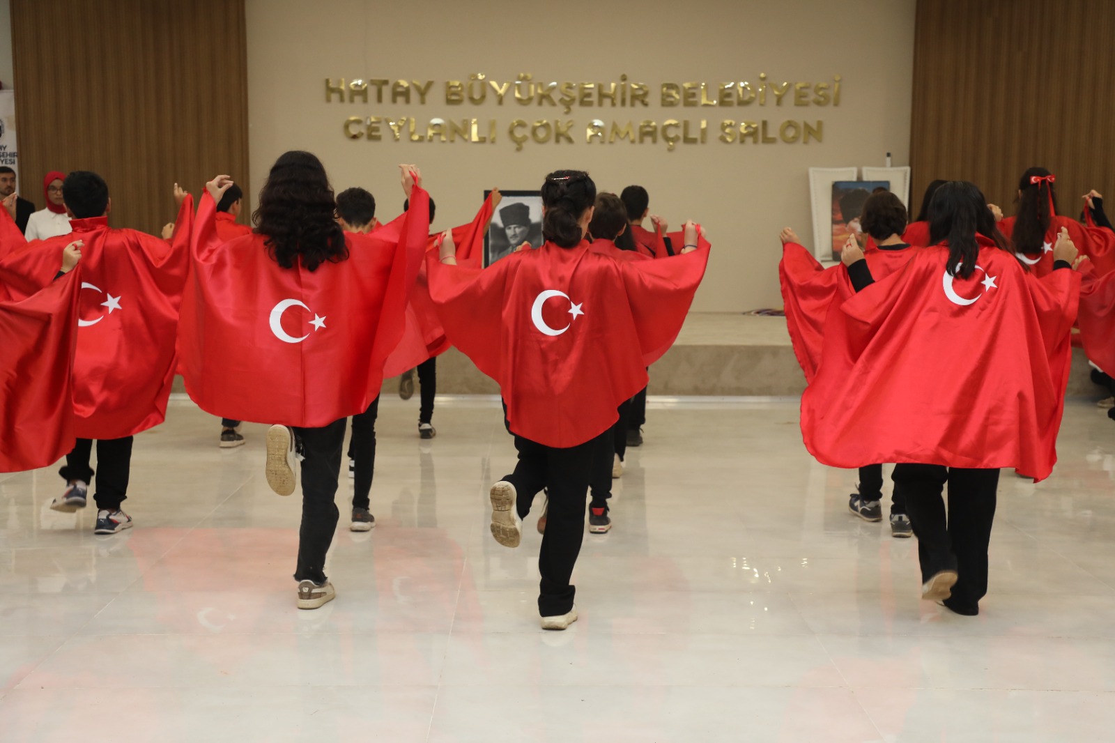 HBB’NİN ÇOK AMAÇLI SALONUNDA CUMHURİYET COŞKUSU