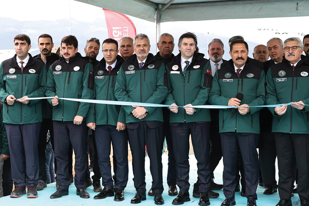 BAŞKAN ÖNTÜRK, TARIMA CAN SUYU OLACAK TESİSİN AÇILIŞINA KATILDI