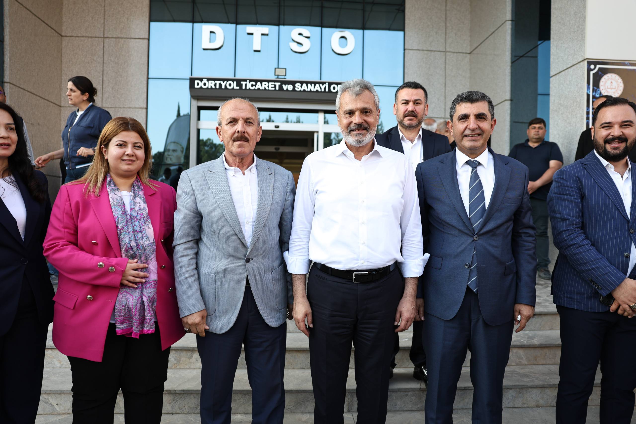 BAŞKAN ÖNTÜRK DÖRTYOLLU MUHTARLARLA BULUŞTU
