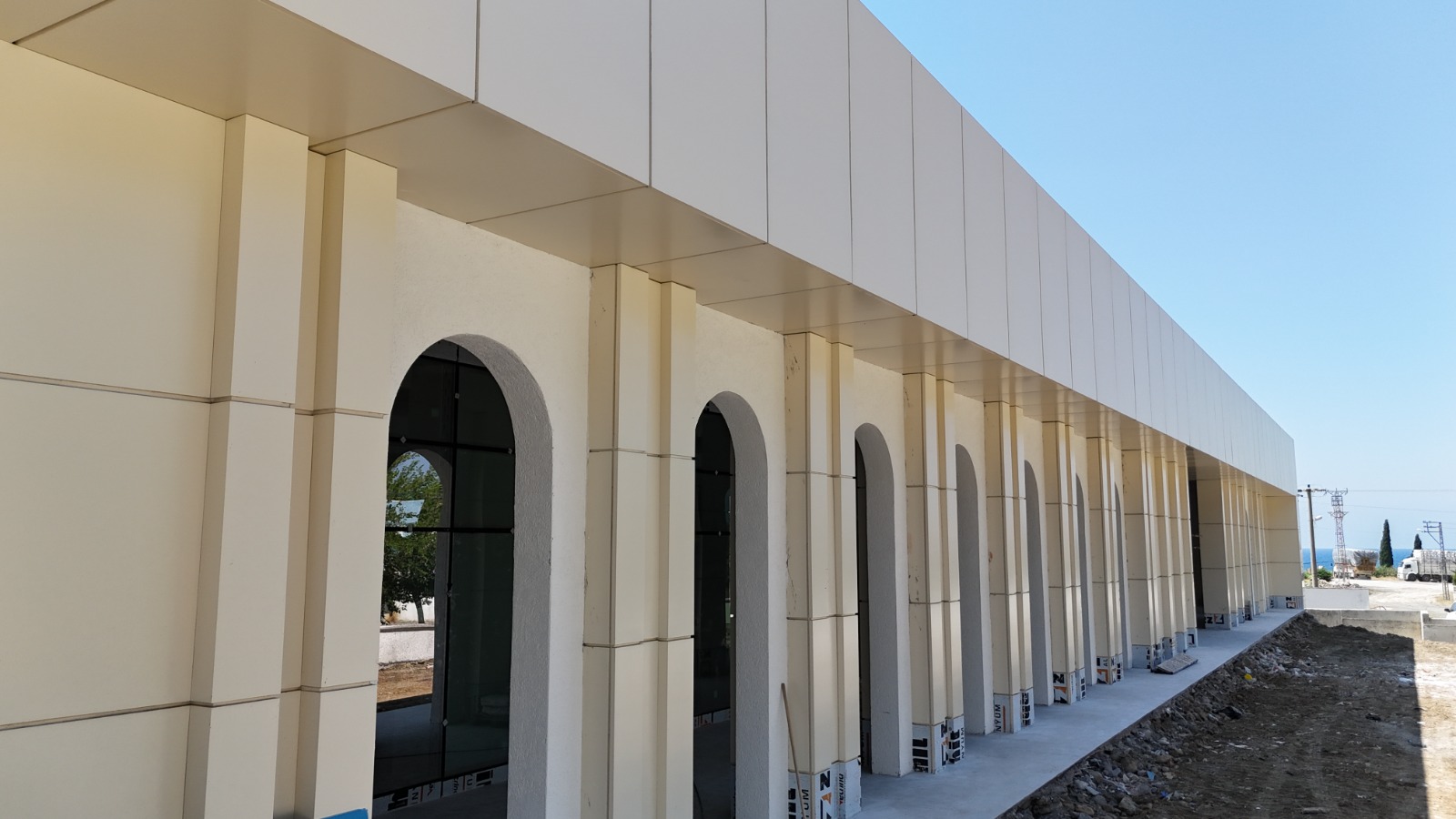 ÇOK AMAÇLI SALONLAR